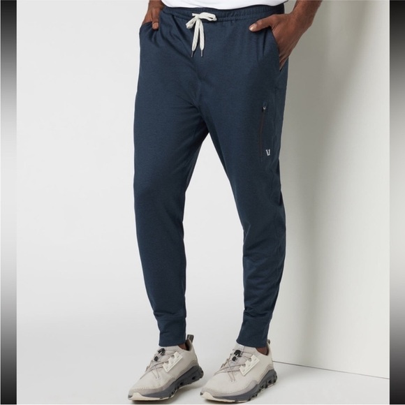 NWOT VUORI Sunday Performance Joggers navy M - Picture 2 of 11